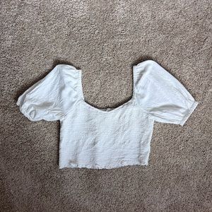 American Eagle white puff sleeve crop top